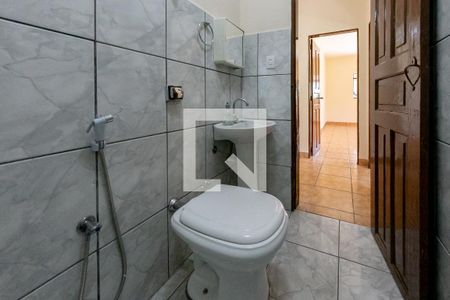 Casa à venda com 180m², 3 quartos e 3 vagasBanheiro Social