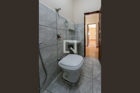 Casa à venda com 180m², 3 quartos e 3 vagasBanheiro Social