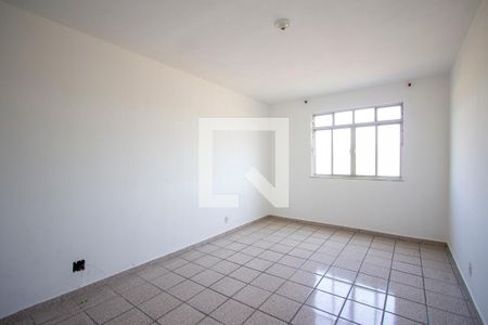 Sala de apartamento para alugar com 1 quarto, 70m² em Alcântara, São Gonçalo