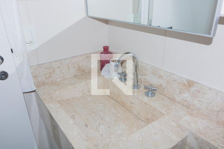 Apartamento para alugar com 76m², 2 quartos e 2 vagasBanheiro Suíte