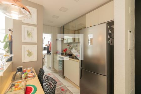 Apartamento para alugar com 76m², 2 quartos e 2 vagasCozinha