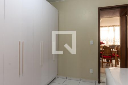 Quarto 2 de apartamento à venda com 2 quartos, 44m² em Núcleo Bandeirante, Brasília