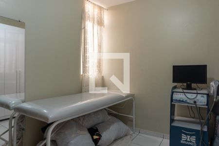 Quarto 2 de apartamento à venda com 2 quartos, 44m² em Núcleo Bandeirante, Brasília