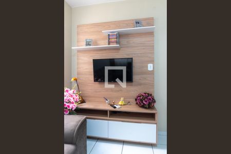 Sala de apartamento à venda com 2 quartos, 44m² em Núcleo Bandeirante, Brasília