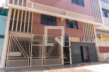 Fachada do Prédio de apartamento à venda com 2 quartos, 44m² em Núcleo Bandeirante, Brasília
