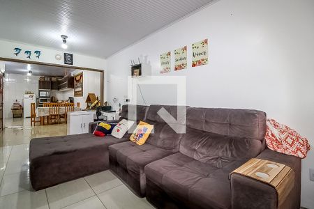 Sala de casa de condomínio à venda com 2 quartos, 109m² em Guajuviras, Canoas
