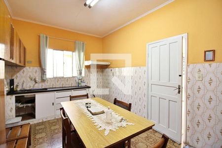 Casa à venda com 219m², 4 quartos e 3 vagasCozinha