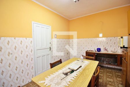 Casa à venda com 219m², 4 quartos e 3 vagasCozinha