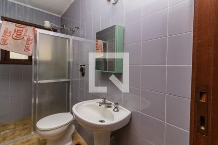 Casa para alugar com 800m², 5 quartos e 4 vagasBanheiro de Serviço