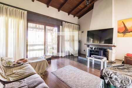 Casa para alugar com 800m², 5 quartos e 4 vagasSala