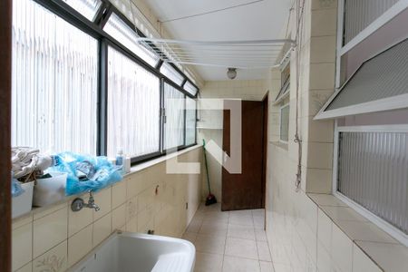 Apartamento para alugar com 80m², 2 quartos e 1 vagaÁrea de Serviço