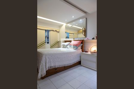 Apartamento para alugar com 90m², 3 quartos e 2 vagas Apartamento para alugar com 90m², 3 quartos e 2 vagasSuíte