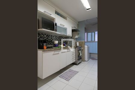 Apartamento para alugar com 90m², 3 quartos e 2 vagas Apartamento para alugar com 90m², 3 quartos e 2 vagasCozinha