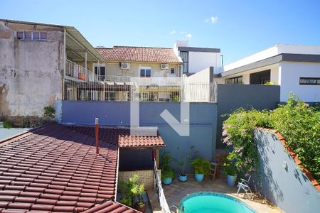 Casa à venda com 390m², 3 quartos e 2 vagasQuarto 3 - Vista