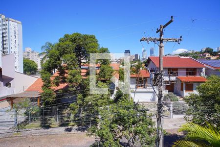 Suite de casa à venda com 3 quartos, 390m² em Boa Vista, Porto Alegre