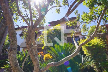 Casa à venda com 390m², 3 quartos e 2 vagasFachada da Casa