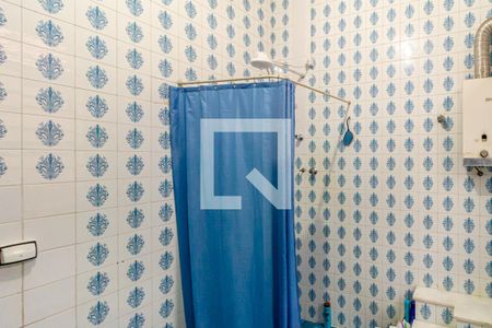 Casa à venda com 240m², 5 quartos e 3 vagas Casa à venda com 240m², 5 quartos e 3 vagasBanheiro 1