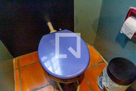 Casa à venda com 240m², 5 quartos e 3 vagas Casa à venda com 240m², 5 quartos e 3 vagasLavabo