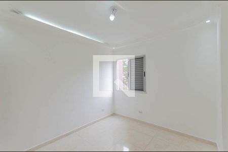 Quarto 1 de apartamento para alugar com 2 quartos, 52m² em Vila Marieta, São Paulo