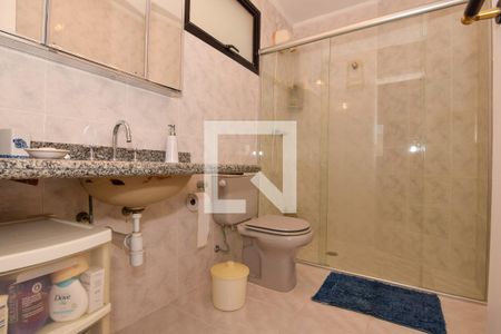 Apartamento para alugar com 276m², 3 quartos e 1 vaga Apartamento para alugar com 276m², 3 quartos e 1 vagaBanheiro da Suíte 2