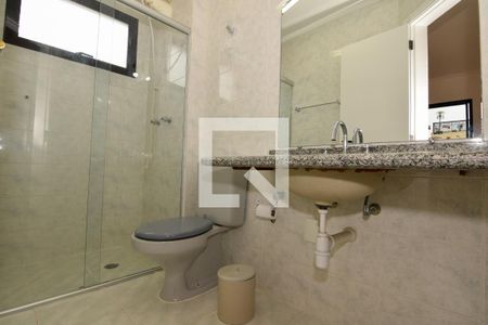 Apartamento para alugar com 276m², 3 quartos e 1 vaga Apartamento para alugar com 276m², 3 quartos e 1 vagaBanheiro da Suíte 3