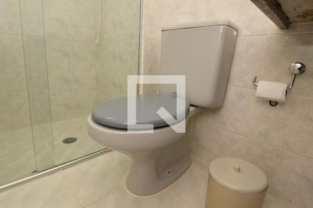 Apartamento para alugar com 276m², 3 quartos e 1 vaga Apartamento para alugar com 276m², 3 quartos e 1 vagaBanheiro da Suíte 3
