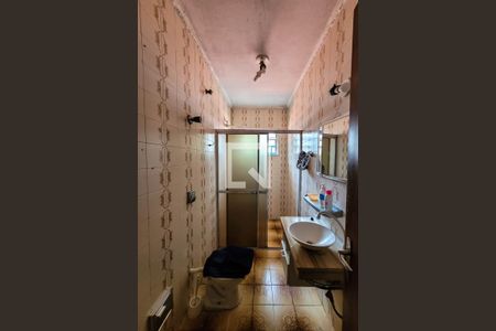 Casa à venda com 240m², 3 quartos e 5 vagas Casa à venda com 240m², 3 quartos e 5 vagasBanheiro Social