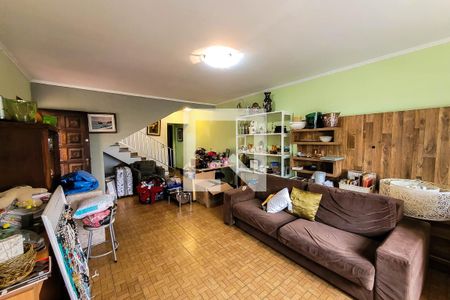 Sala de Estar de casa à venda com 3 quartos, 240m² em Vila Firmiano Pinto, São Paulo