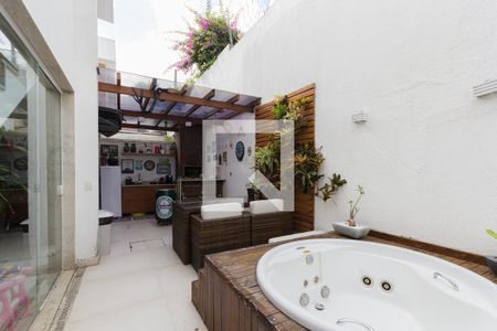 Casa de condomínio à venda com 128m², 3 quartos e 3 vagasÁrea Externa