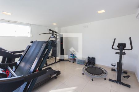 Casa de condomínio à venda com 128m², 3 quartos e 3 vagasAcademia