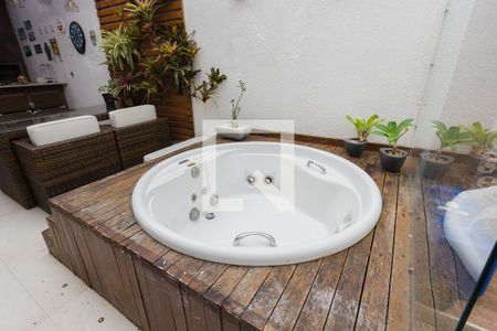 Casa de condomínio à venda com 128m², 3 quartos e 3 vagasSpa