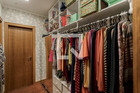 Apartamento à venda com 202m², 3 quartos e 2 vagasSuíte