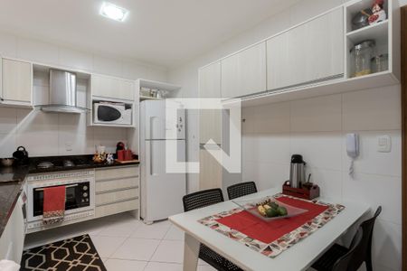 Apartamento à venda com 202m², 3 quartos e 2 vagasCozinha