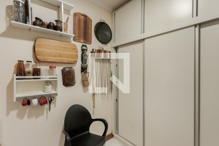 Apartamento à venda com 202m², 3 quartos e 2 vagasQuarto de Serviço