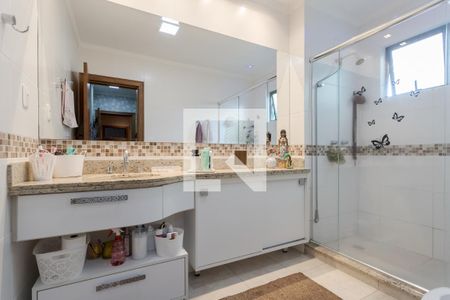 Apartamento à venda com 202m², 3 quartos e 2 vagasBanheiro da Suíte