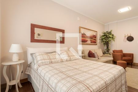 Quarto 2 de apartamento à venda com 3 quartos, 202m² em Vila Ipiranga, Porto Alegre