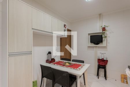 Apartamento à venda com 202m², 3 quartos e 2 vagasCozinha