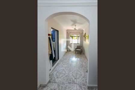 Casa à venda com 240m², 3 quartos e 2 vagasQuarto Suíte