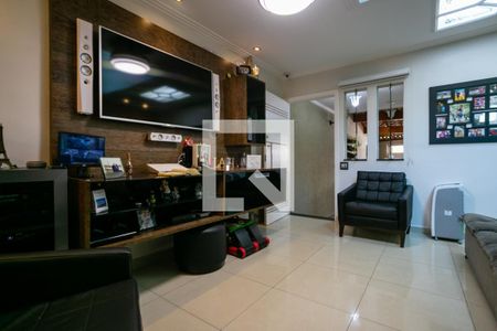 Sala de estar de casa à venda com 3 quartos, 180m² em Limão, São Paulo