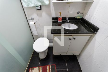 Casa à venda com 150m², 3 quartos e 2 vagas Casa à venda com 150m², 3 quartos e 2 vagasBanheiro suíte