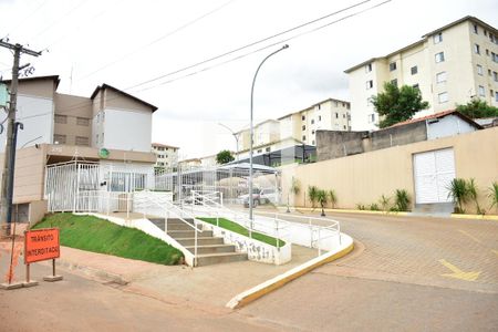 Apartamento para alugar com 49m², 2 quartos e 1 vagaFachada e portaria