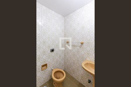Banheiro de apartamento para alugar com 1 quarto, 30m² em Jardim Botânico, Porto Alegre
