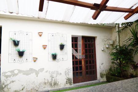 Casa à venda com 444m², 4 quartos e 6 vagasÁrea Externa