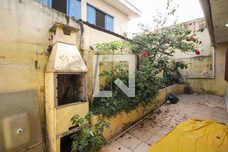 Casa 2 - Quintal de casa à venda com 3 quartos, 216m² em Vila Santa Maria, São Paulo