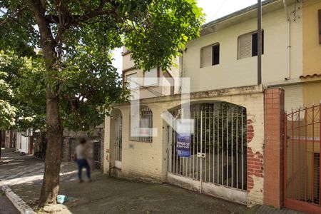 Casa à venda com 260m², 3 quartos e 5 vagasFachada