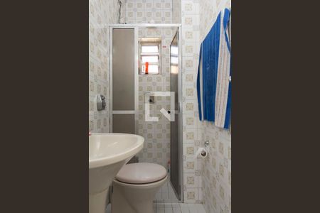 Casa à venda com 260m², 3 quartos e 5 vagasBanheiro Corredor 1