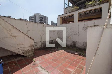 Casa à venda com 260m², 3 quartos e 5 vagasQuintal