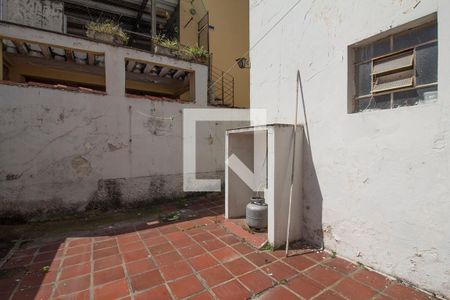 Casa à venda com 260m², 3 quartos e 5 vagasQuintal