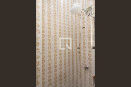 Casa à venda com 260m², 3 quartos e 5 vagasBanheiro Corredor 2