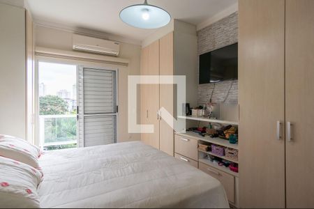 Casa à venda com 220m², 3 quartos e 4 vagasSuíte 2